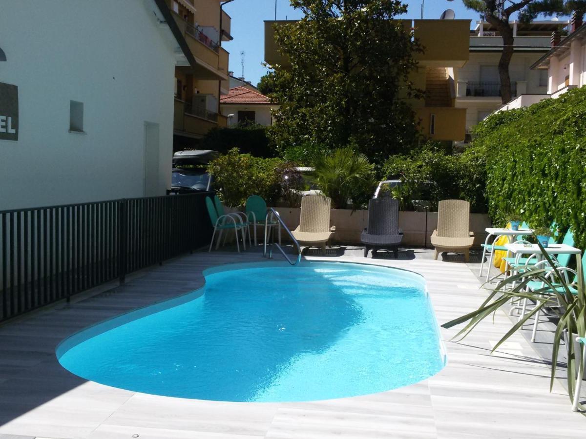 Hotel Condor - Con Piscina Riccione Esterno foto