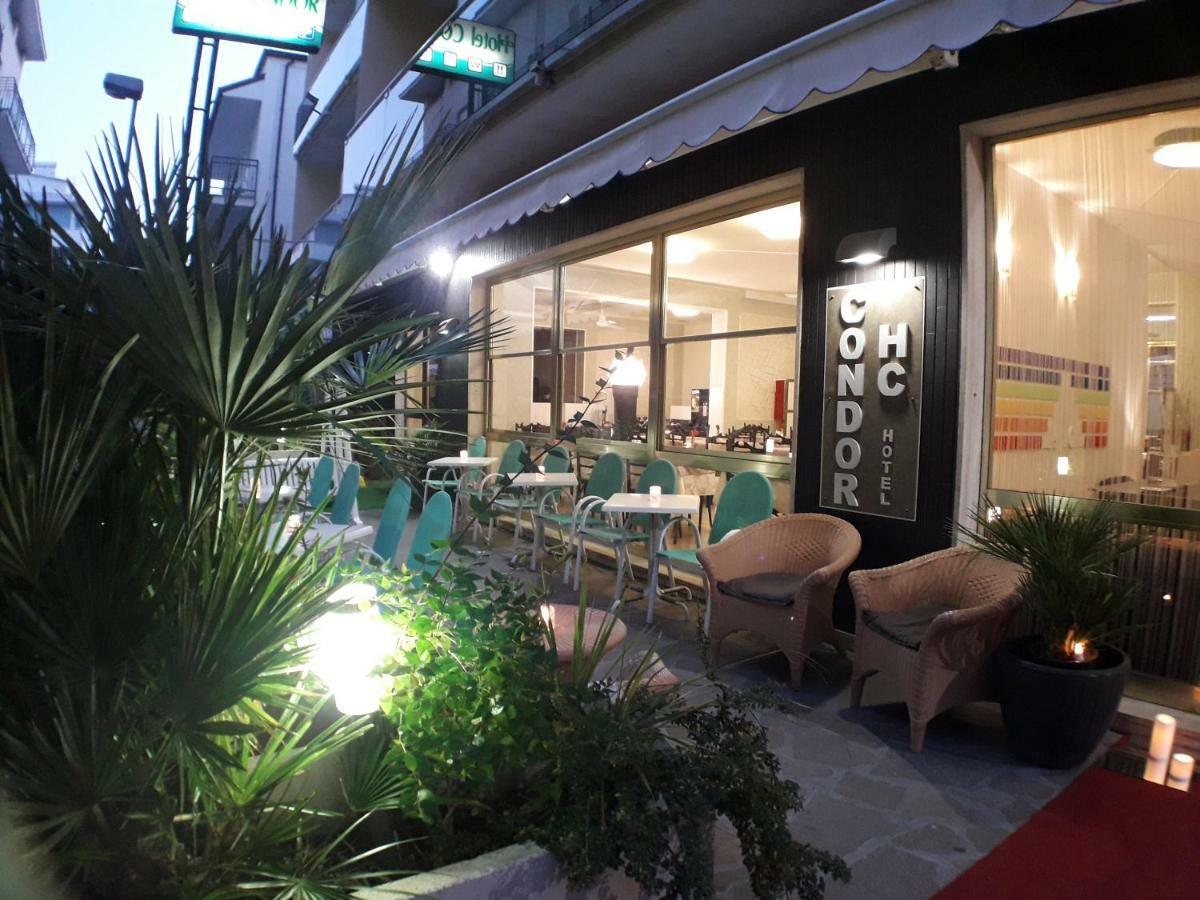 Hotel Condor - Con Piscina Riccione Esterno foto